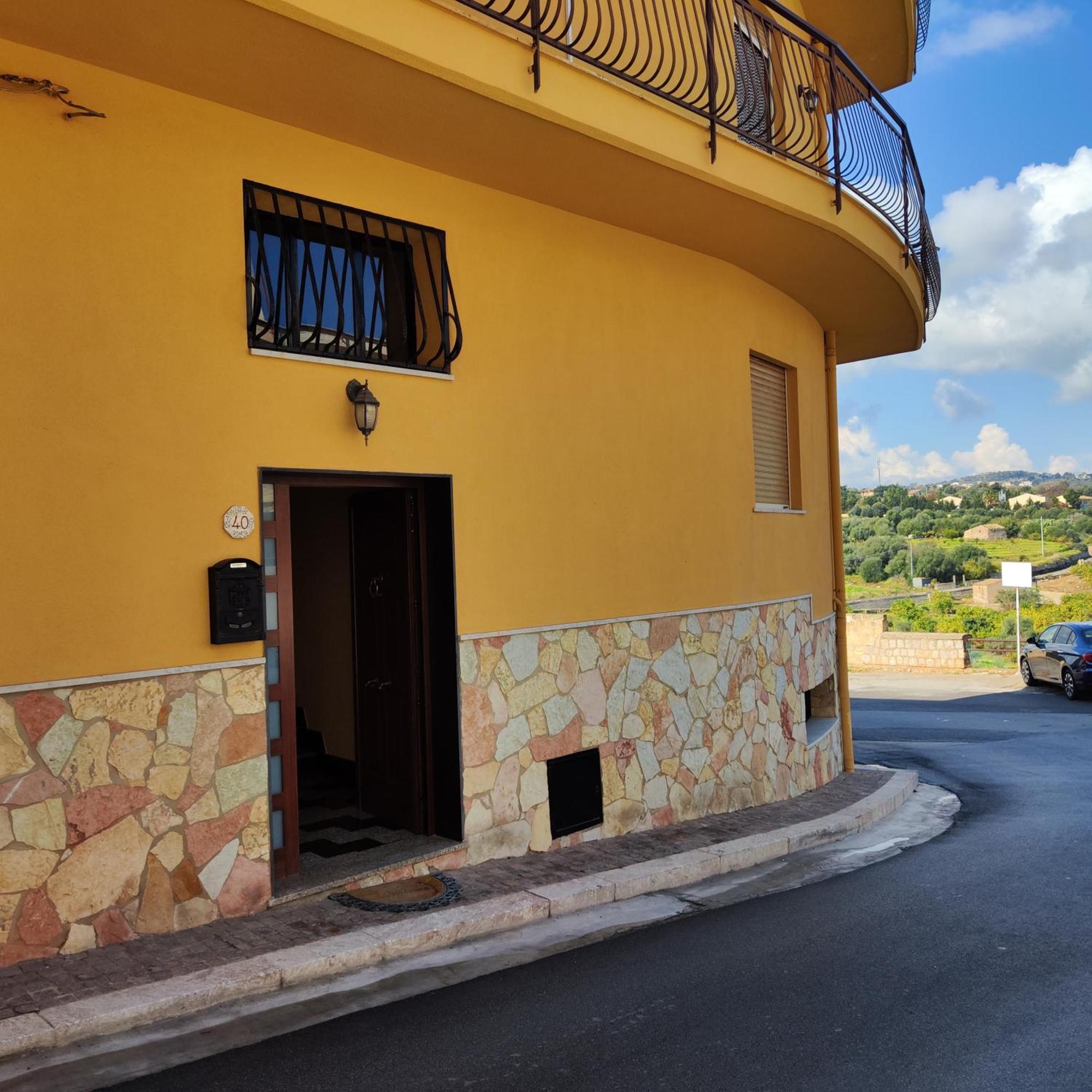 Apartament Panoramico Wifi Tv Centro Storico Casteldaccia Zewnętrze zdjęcie